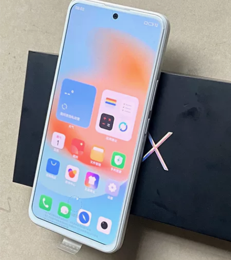 魅族18X 12+256GB禅白配色，成色...