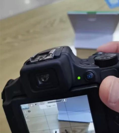 PowerShot SX60 HS 长焦数...