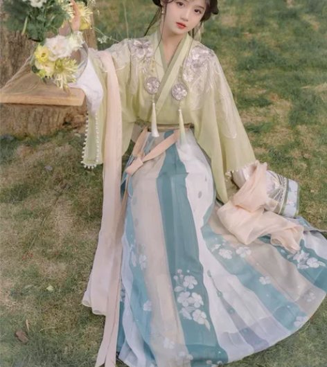 远山乔【鹑首·乐灵】汉服女春款晋制二重衣一...