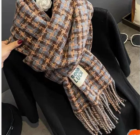 2023新款英伦千鸟格围巾女冬季仿羊绒披肩...
