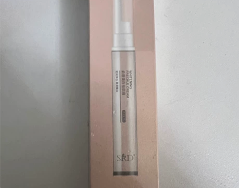 俞唐美白祛斑霜笔，好用方便 感兴趣的话点“...