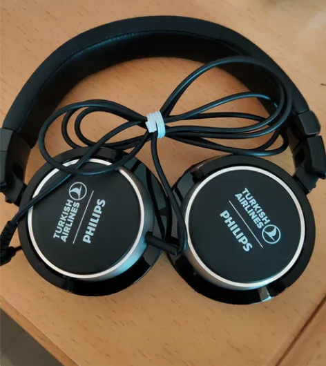 飞利浦有线头戴耳机，送一条平头塞 售出不退...