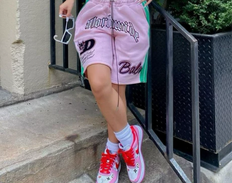 （美式复古嘻哈短裤女夏季欧美街头运动休闲粉...