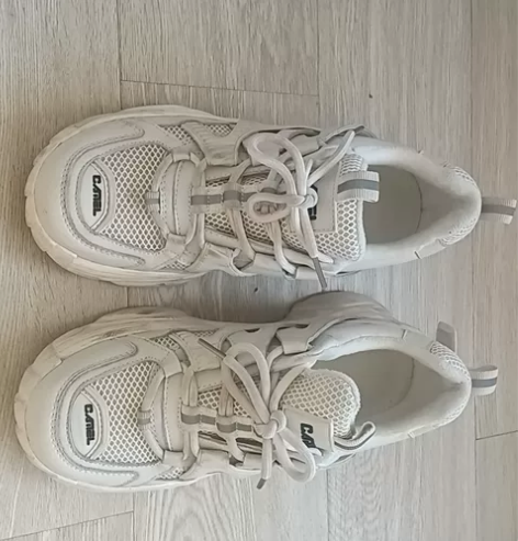 骆驼女鞋，内里加绒，40码，八成新，质量没...