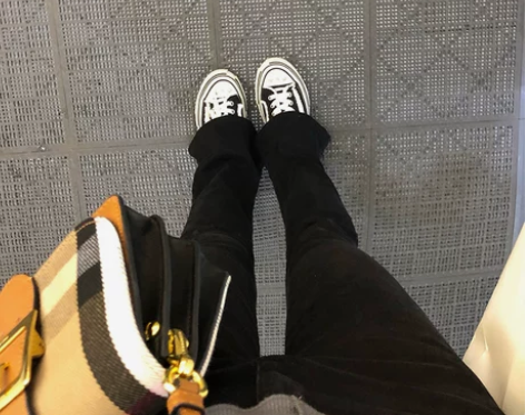 黑色马蹄裤女显瘦堕落裤大码女装高腰直筒牛仔...