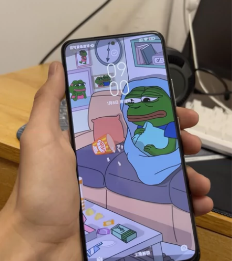 红米k40顶配白色 本来想把k30出了，很...