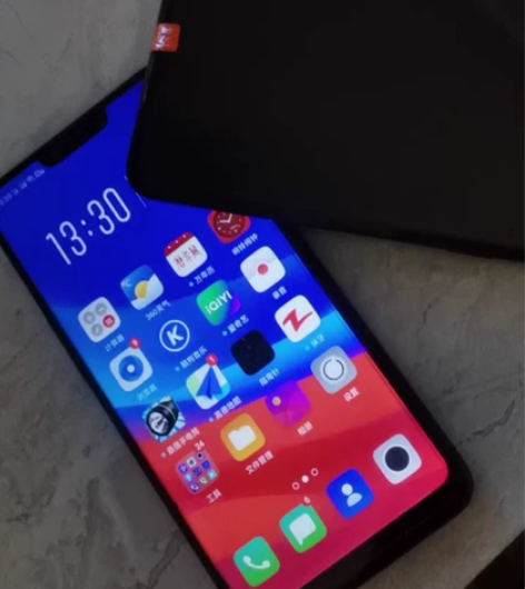 OPPO手机自用手机闲置卖，里面有18个G...