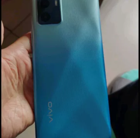 vivo     y32t    全新 感...