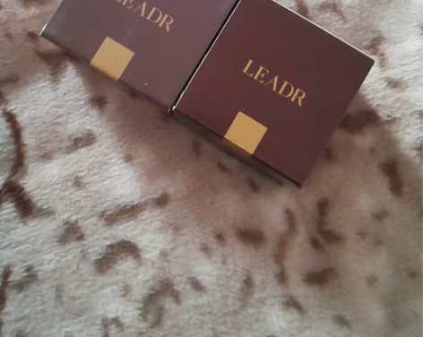 LEADR时光冻龄眼霜30克，两盒。 感兴...