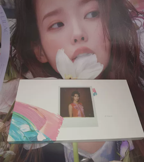 卖品:IU 李知恩 正规4辑 Palett...