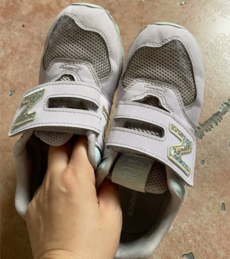 新百伦32.5内长19cm 感兴趣的话点“...