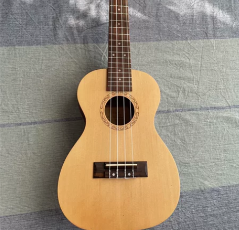 尤克里里，别人送的，随便卖 感兴趣的话点“...