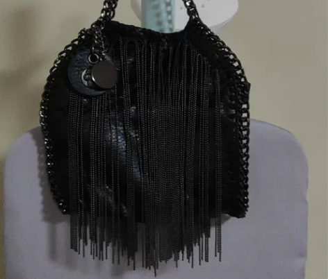 小羊皮斜挎包手拿包 两用，斜挎，手拎都可中...