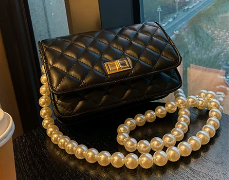 网红爆款珍珠链条包包女夏2021新款潮时尚...