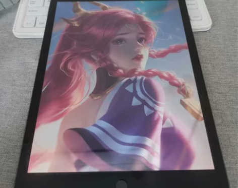 出2020款第八代iPad平板电脑，128...