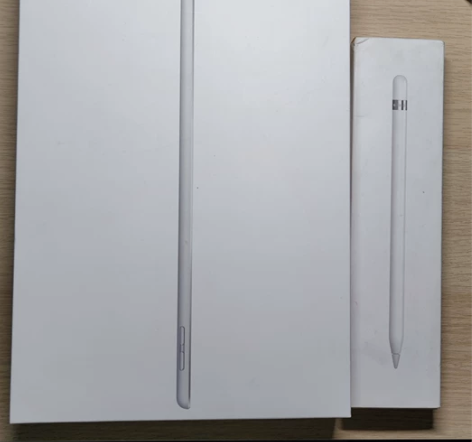 ipad8 2020 32g 配件齐全 电...