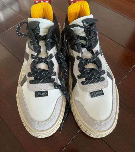 全新正品李宁板鞋,44.5码,仅一双,17...