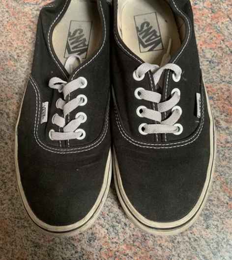 Vans范斯 正品 穿过几次 鞋底都是新的...