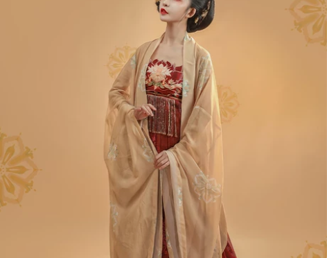 都城南庄凤歌鸾诃子裙大袖衫正品原创飘逸白菜...