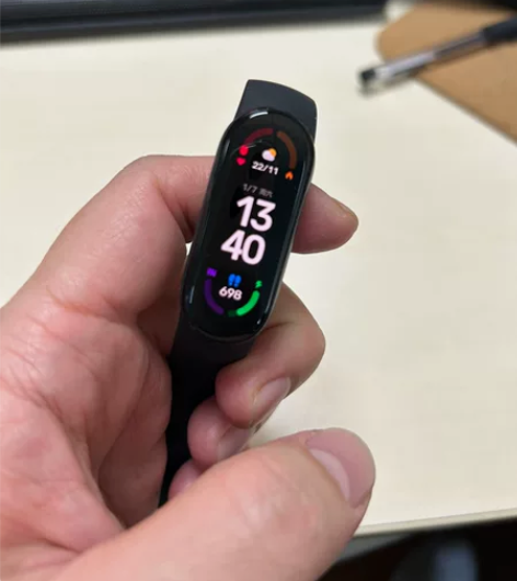 小米手环6NFC版 21年底购入，主要用来...