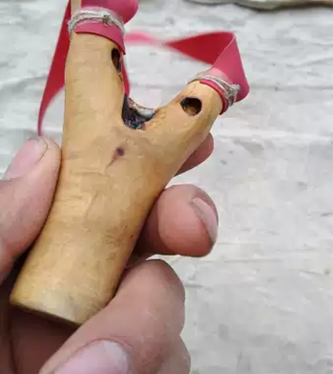 酸枣木原杈弹弓，小号弓，表面打蜡处理，现在...