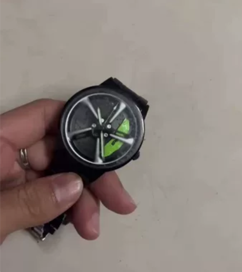 原价得物689 奥迪rs7刀锋轮毂手表轮毂...