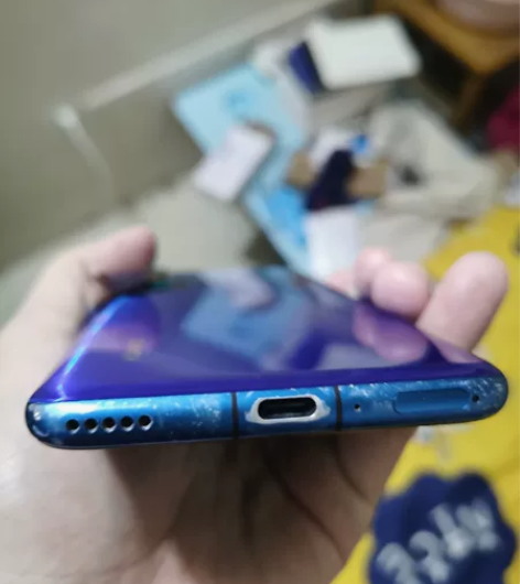 华为nova6 4g 8+128 边框有磨...