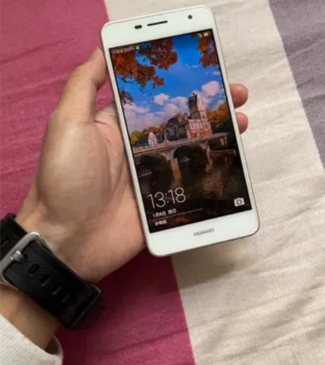 华为畅享6 金色 3+16 98新 细节看...
