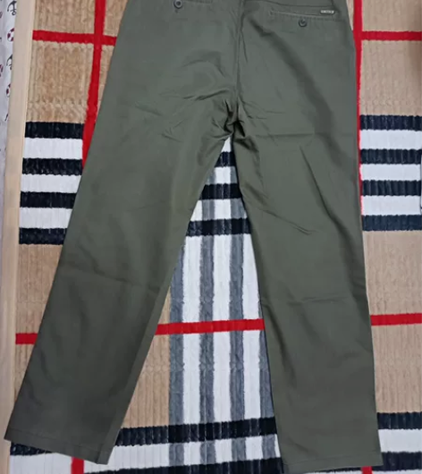 JEEP休闲裤 二尺五裤腰,没穿两回,胖了...