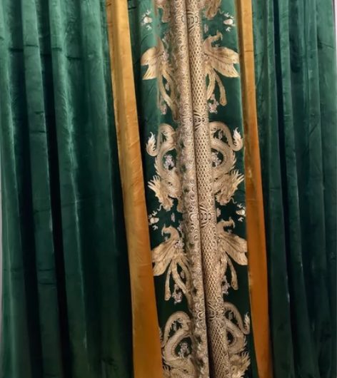 《龙凤呈祥》加厚天鹅绒精品窗帘，宽4.7米...