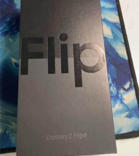 三星 Galaxy Z Flip4 黑色 ...