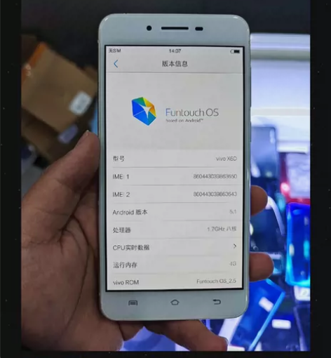 vivox6d 4加32 原装屏幕 透图了...