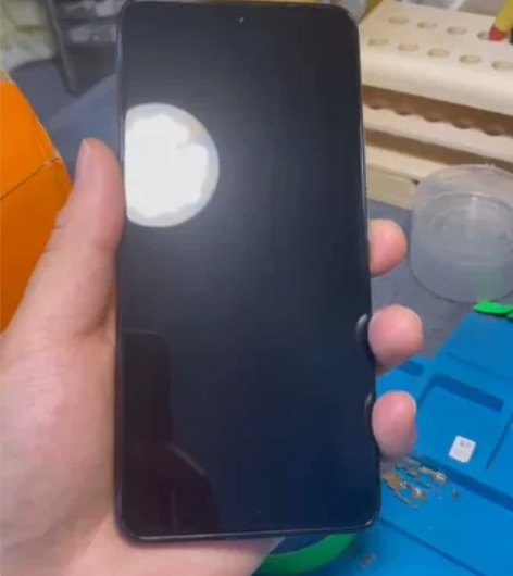 vivo X70 黑色8加256成色嘎嘎香...