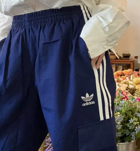 阿迪达斯Adidas三叶草 三条杠工装运动...