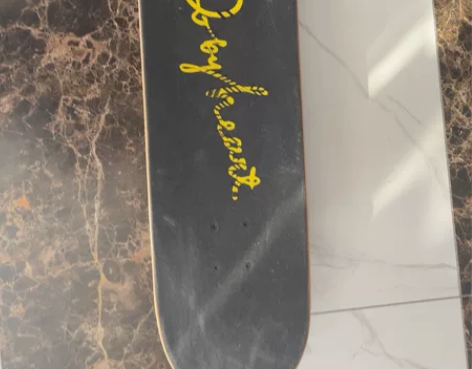 淘宝买的DBH的滑板就滑过3次一直放在阳台...