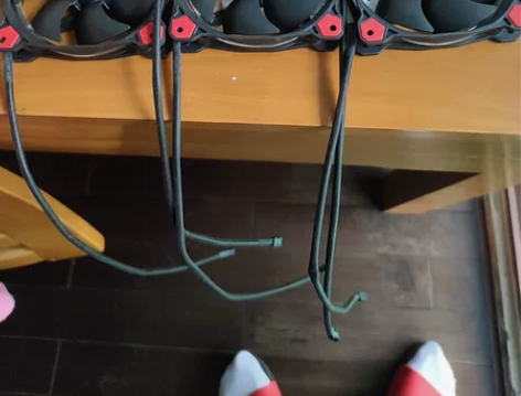 Tt机箱风扇 12cm光环6枚，均为红色L...