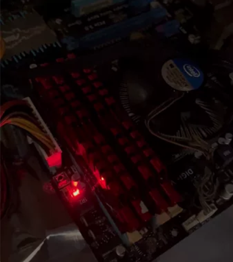 芝奇内存DDR3-1600，芝奇G.ski...