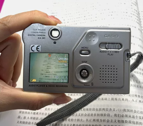 卡西欧卡片机EX-M1 不出给贩子！！！！...