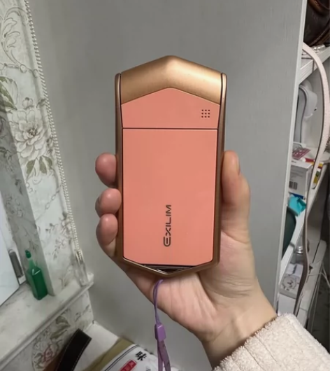 卡西欧tr650美图手机 几乎全新1500...