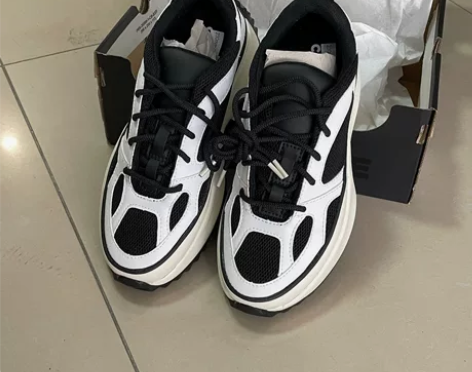 全新匡威运动鞋女37.5码 不退不换