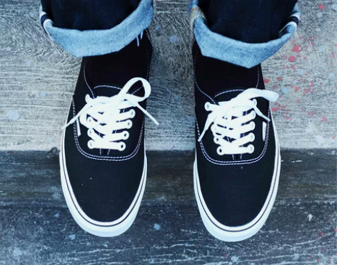 VANS经典款范斯黑白专柜正品AUTHEN...
