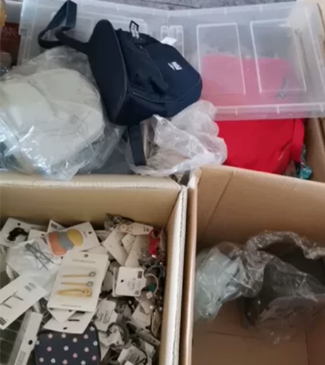 优尚诚品饰品店撤店甩货！！！店里进价14万...