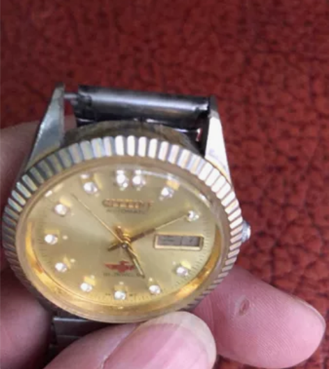 西铁城男士手表,全自动机械表,日历正常,走...