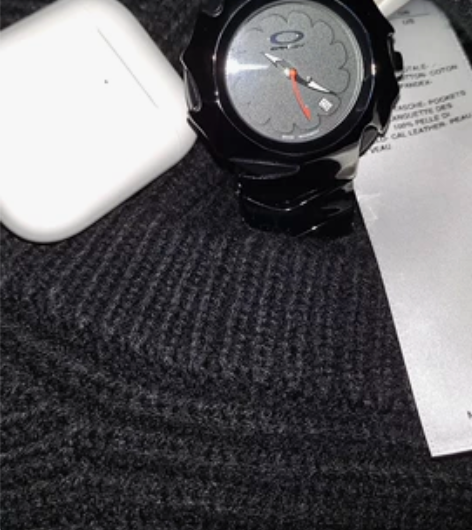 Oakley 刀锋手表 fk版本买来就调节...