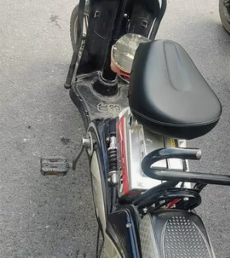 老牌台铃电动车速度带人莫问题，样子过时电机...