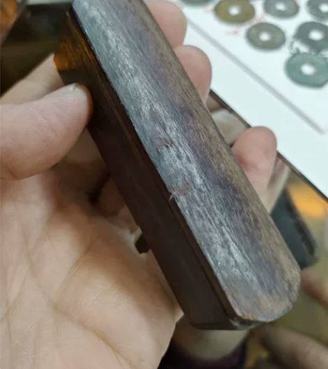 极似顶级木材黄花梨的清代文房印章木盒 木材...