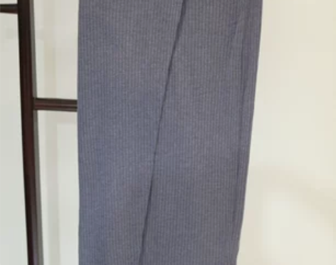 徐妞儿出口欧美外贸竖条纹开叉包臀半身裙极简...