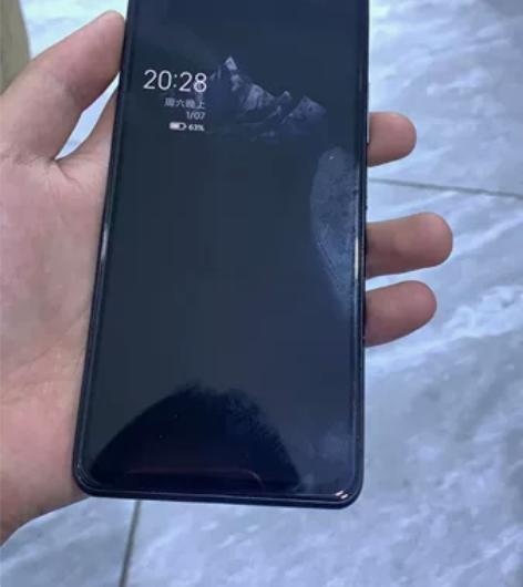 出台红米k40 12+256,去年2月买...