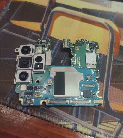 三星Note10+5G版12+256主板有...