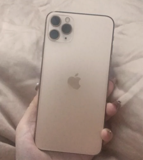 自用 iPhone 11 Pro Max ...